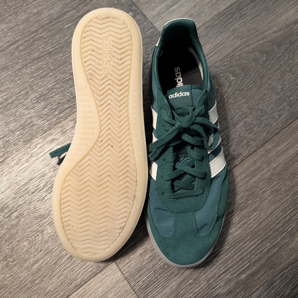 Adidas Men's Size 10 Forest Green Sneakers - Picture 5 of 7